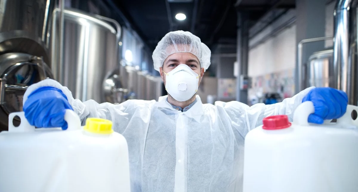 Specjalistyczne dodatki chemiczne w produkcji środków dla przemysłu