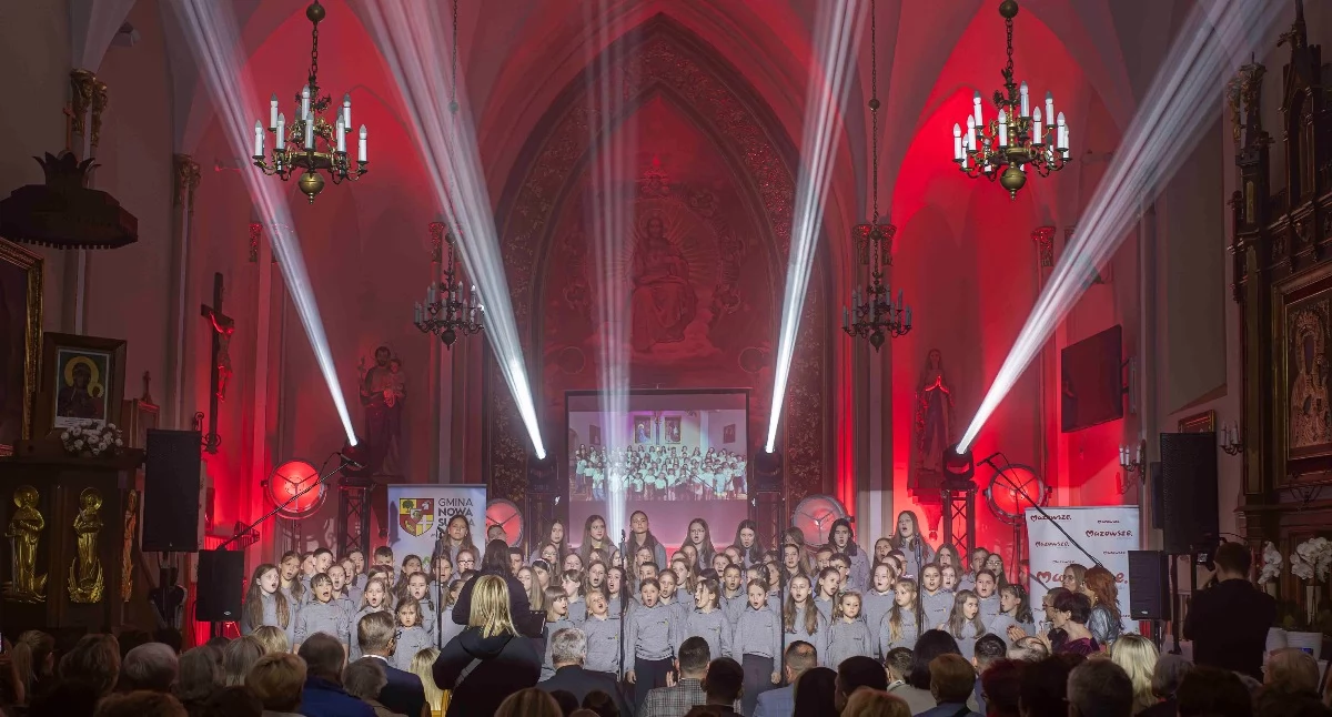 XVIII Koncert Papieski JP2 w Kozłowie Biskupim przyciągnął tłumy wiernych