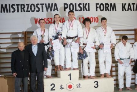 Złoto i srebro w Mistrzostwach Polski w KATA