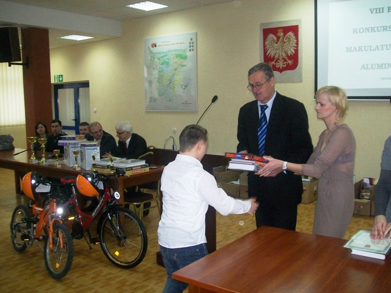 Finał zbiórki makulatury - 13.01.2011