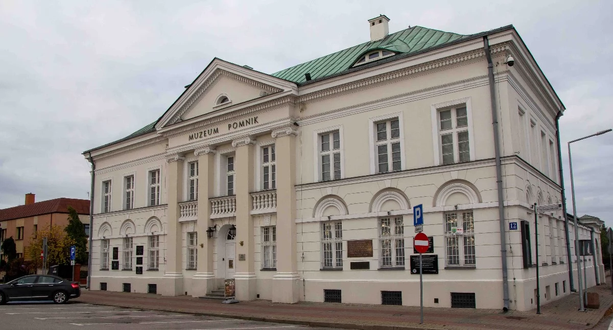 Sochaczew odda hołd ofiarom Rzezi Wołyńskiej - w programie odsłonięcie tablicy i prelekcja