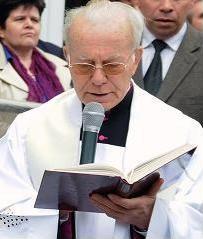 Msza Święta w Domu Pomocy Społecznej w Młodzieszynie