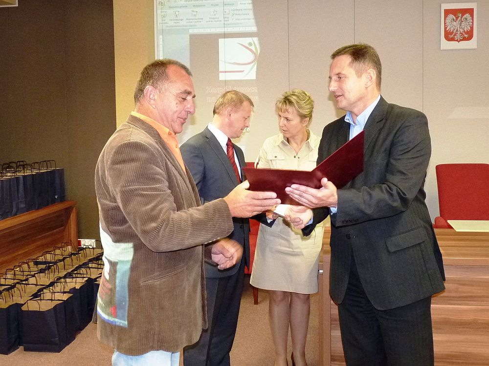 Burmistrz nagrodził trenerów i instruktorów