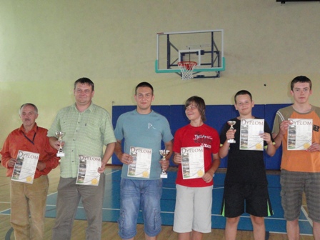Panowie Selerscy na podium - wyniki Turnieju Warcabowego