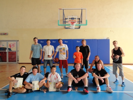 Zwycięstwo Last Minute w Turnieju Trio Basket