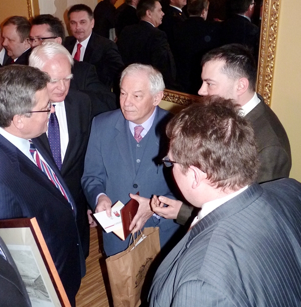 Wyjątkowy upominek od muzeum dla Prezydenta