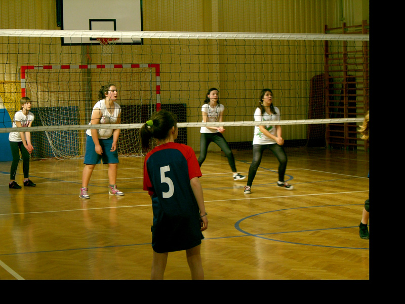 Gminne zawody piłki siatkowej - 07.04.2012
