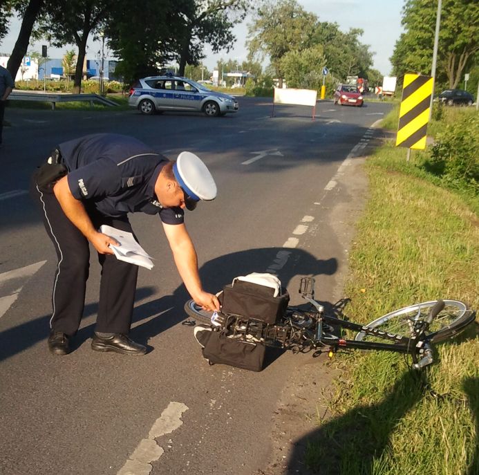 Śmiertelne zderzenie motocyklisty z rowerzystą