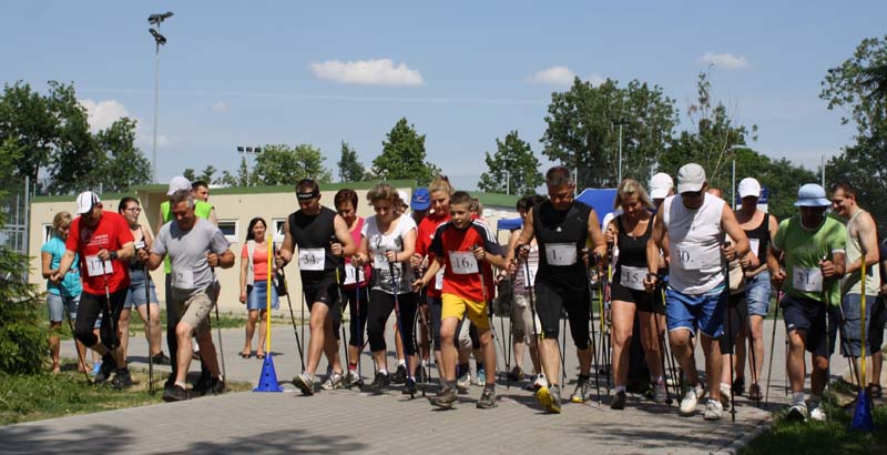 II marsz Grand Prix - Nordic Walking w Kozłowie Biskupim