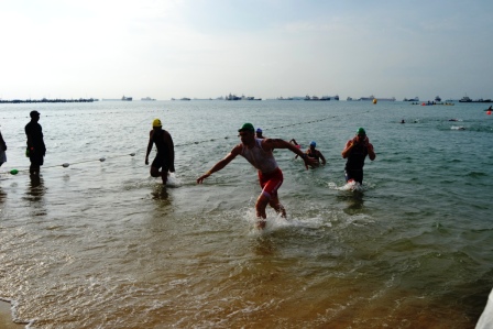Aktywny Triathlonuje W Singapurze