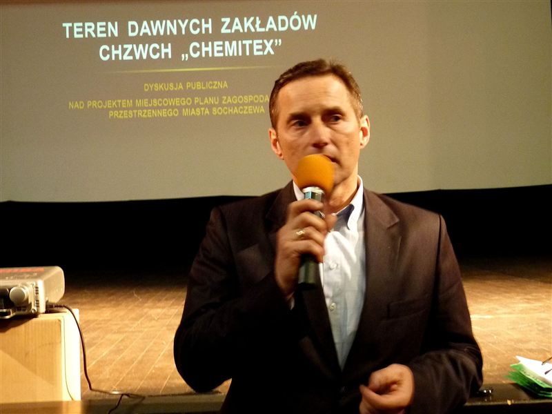 Burmistrz konsekwentnie przeciw śmieciom