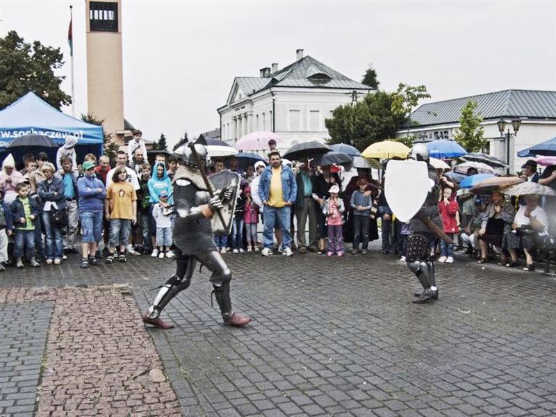 Niedziela na placu: Zawisza Czarny Nad Bzurą