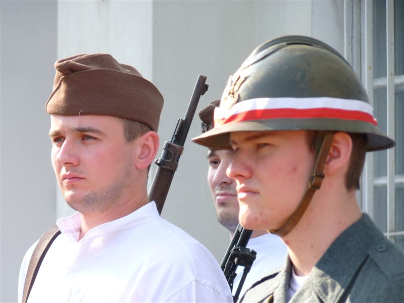 Oddali hołd bohaterom