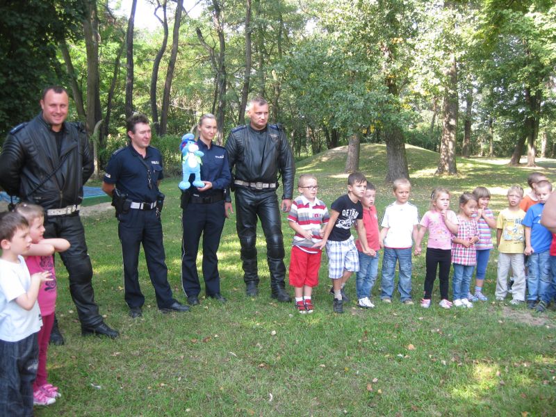 Bezpieczna droga do szkoły - 06.09.2012
