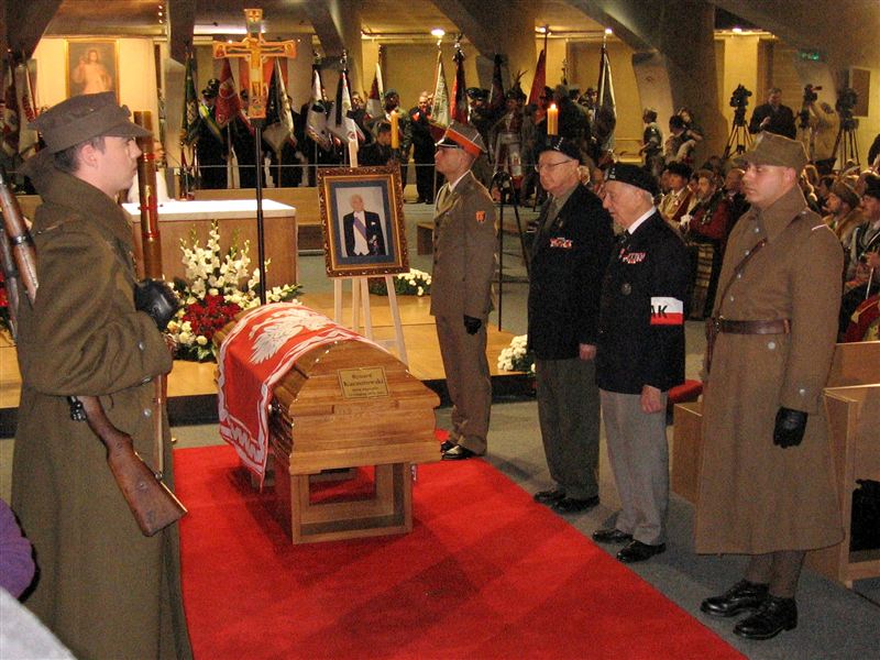 Sochaczew pożegnał Prezydenta Kaczorowskiego