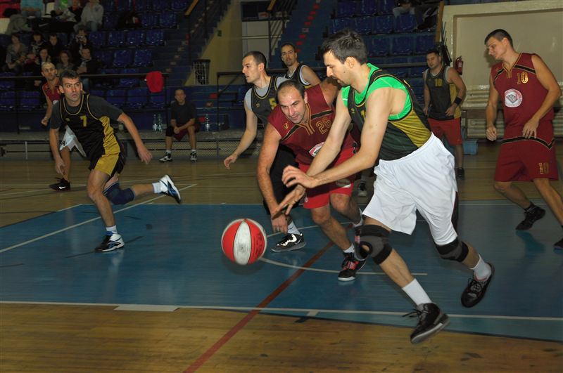 Sochaczewska Liga Koszykówki po II kolejce - 18.11.2012