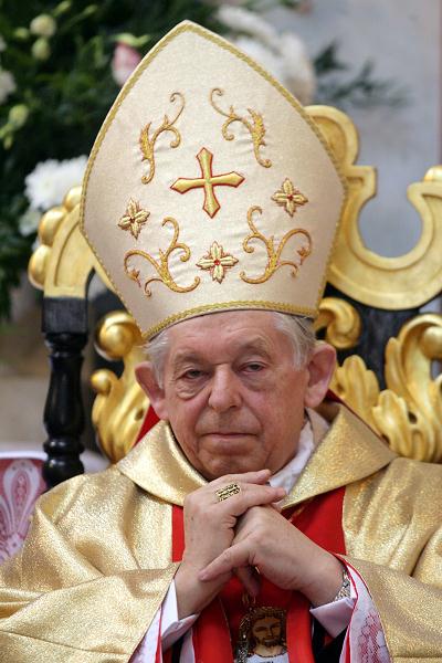 Zmarł ostatni Prymas Polski…