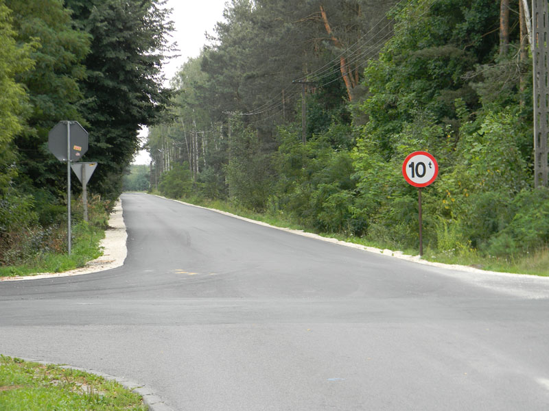 Kilometry nowych dróg...