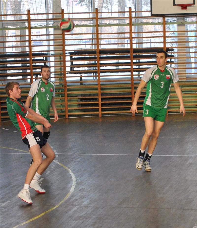Amatorska Liga Piłki Siatkowej po pierwszych meczach finałowych