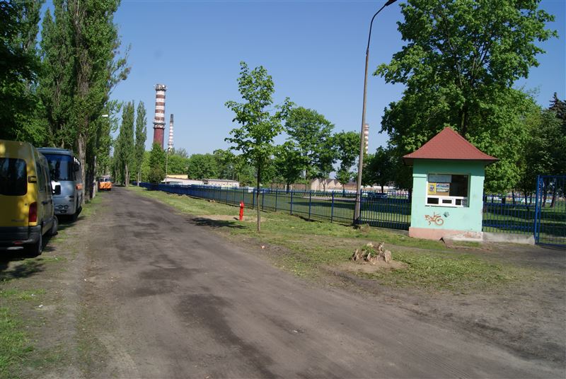Nowy pasaż i plac zabaw w Chodakowie