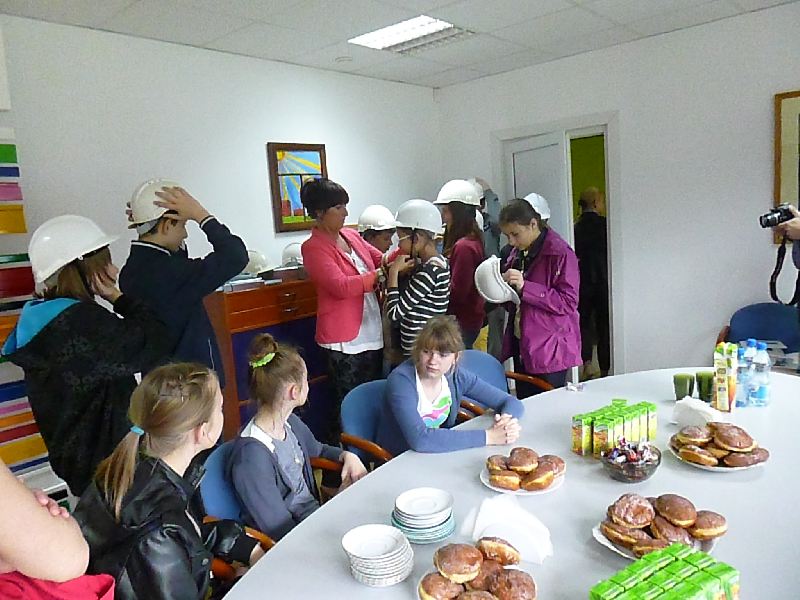 Poznajemy pracę w firmie MFO