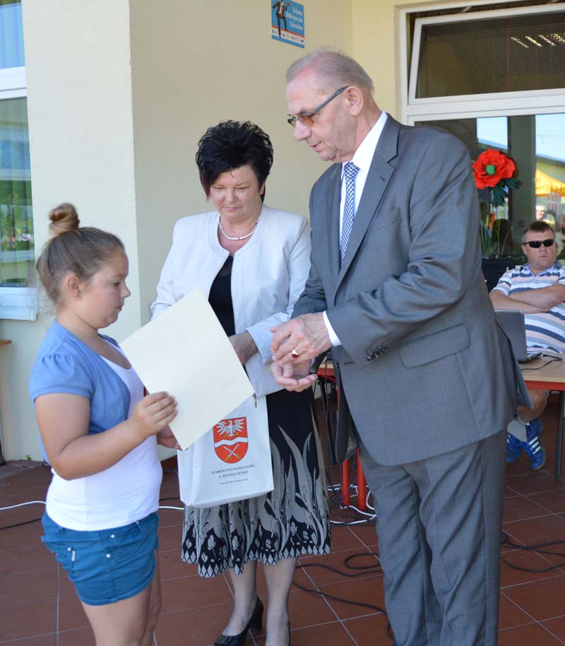 Słoneczny festyn w Erminowie