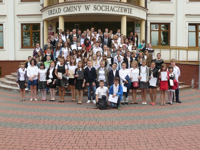Stypendia dla najlepszych uczniów roku 2012/13