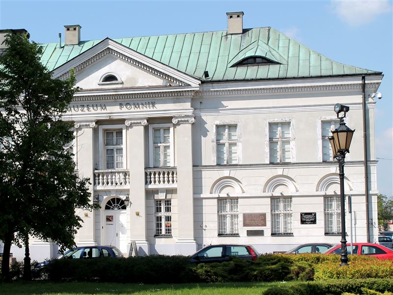 Remont za prawie 300.000 zł