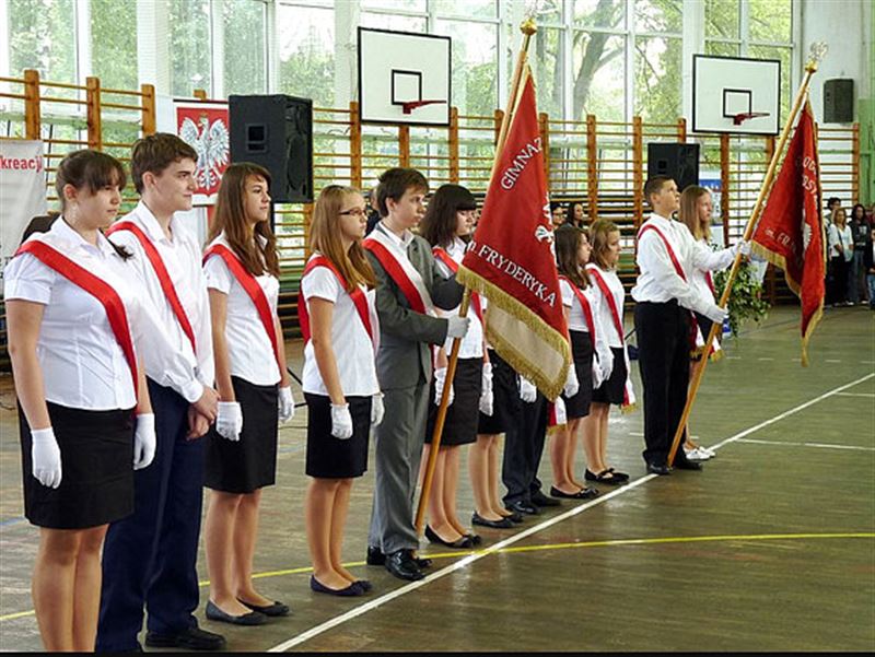 4 tys. uczniów rusza do szkół