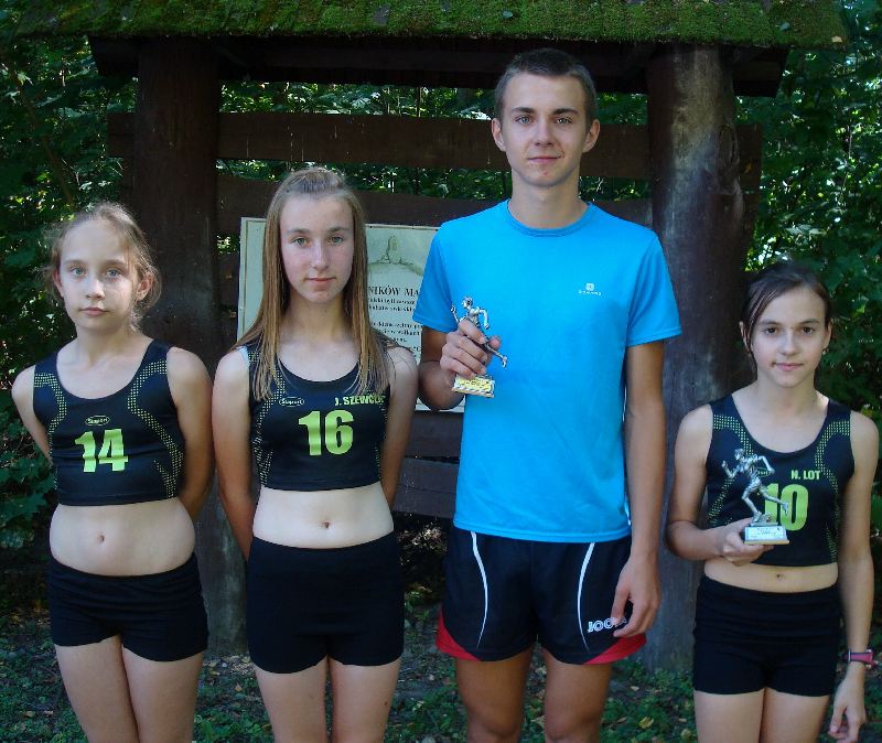 Filipides na V Frog Race