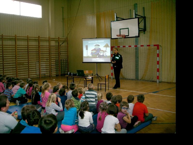 Spotkanie z policjantem - 17.10.2013