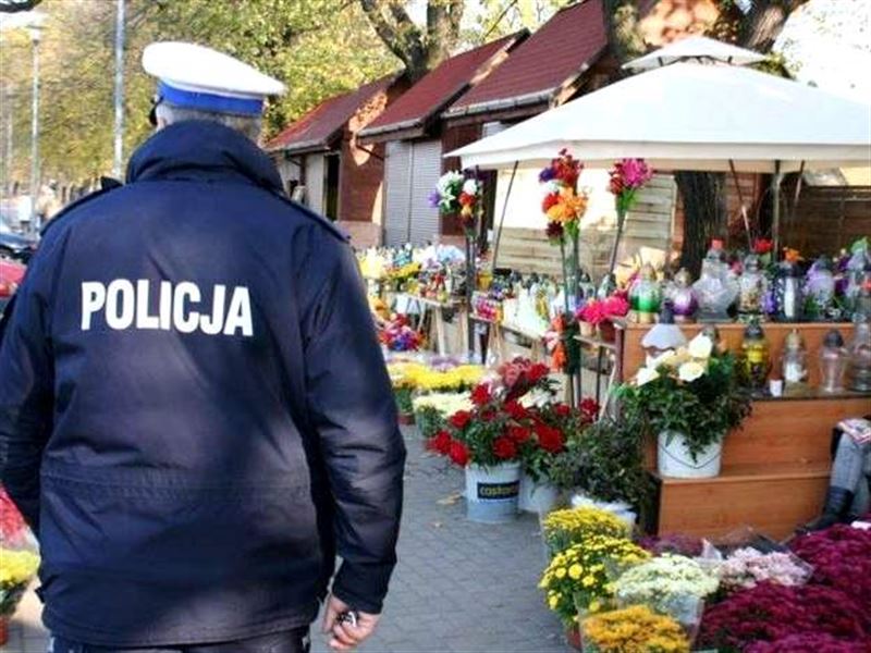 Gdzie zaparkować przed cmentarzami...