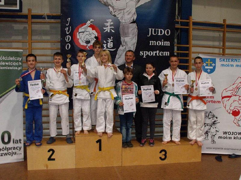 14 medali dla zawodników
