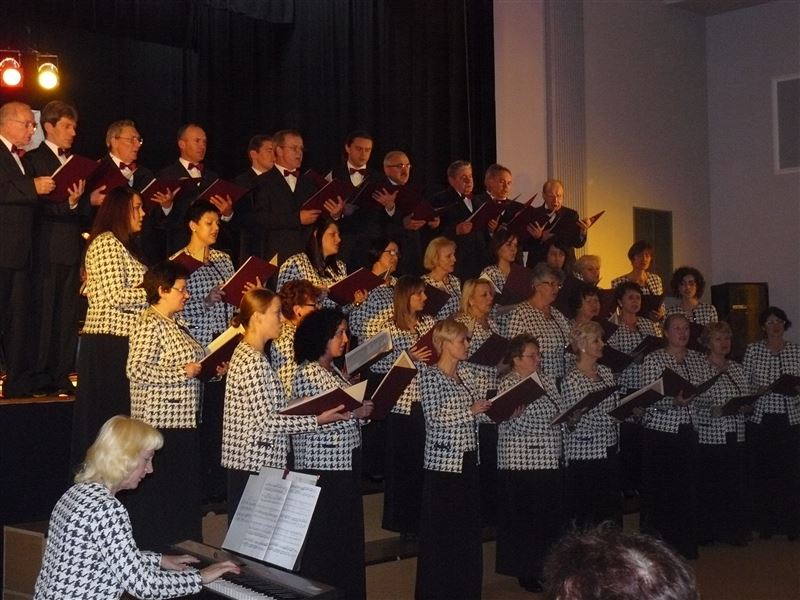 Muzyczna uczta w przeddzień Święta Niepodległości
