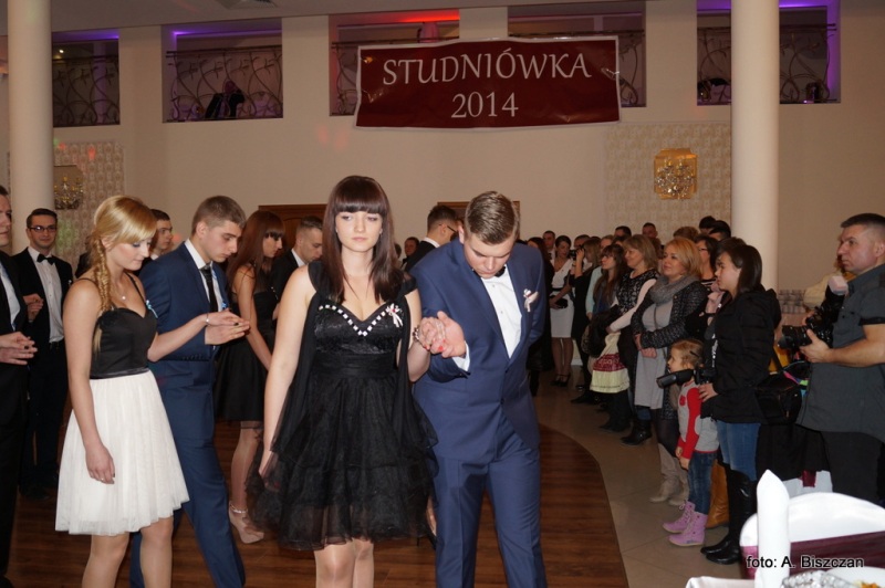 Studniówka w Iwaszkiewiczu