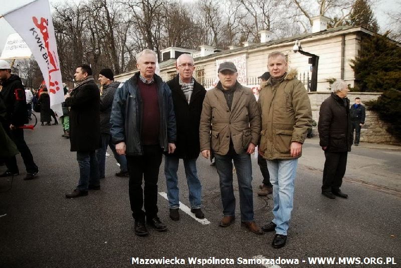 Solidarni z Ukrainą – demonstracja pod ambasadą Rosji