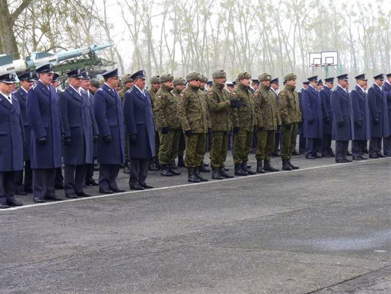 Dziś z okazji święta - otwarta brama koszar