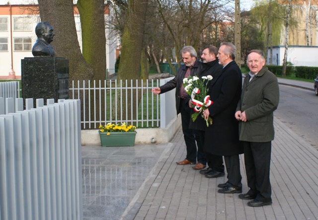 Wspólnota uczciła św.p. Prezydenta Kaczorowskiego