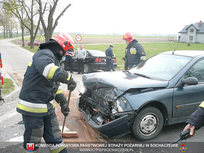 Kolizja drogowa w Bielicach