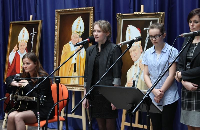 15 portretów Jana Pawła II