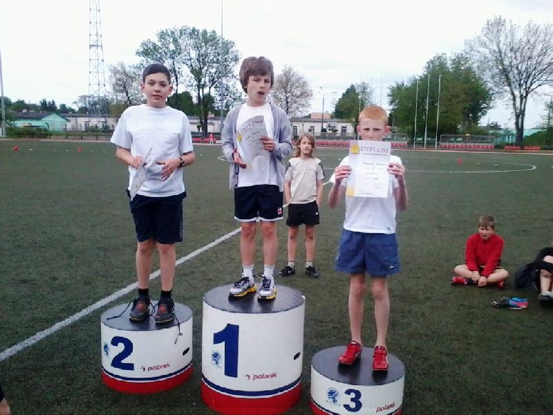 Łowickie Czwartki Lekkoatletyczne - kolejna odsłona i 7 x podium