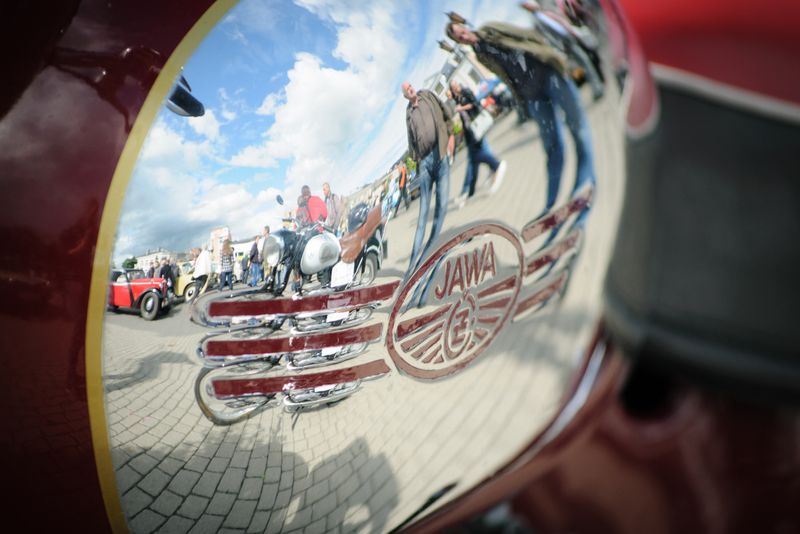 V Zlot Zabytkowej Motoryzacji fotogaleria