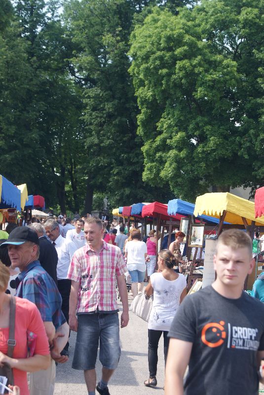 JARMARK NORBERTAŃSKI W BODZANOWIE-krótka relacja