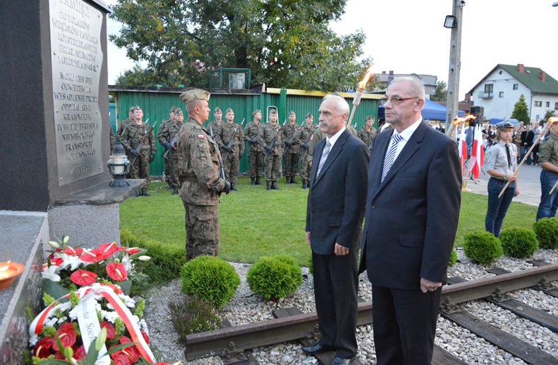 Chwała bohaterom