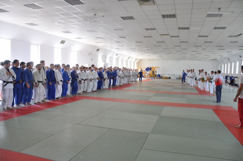 Zawodnicy UKS na zgrupowaniu sportowym w COS w Cetniewie.