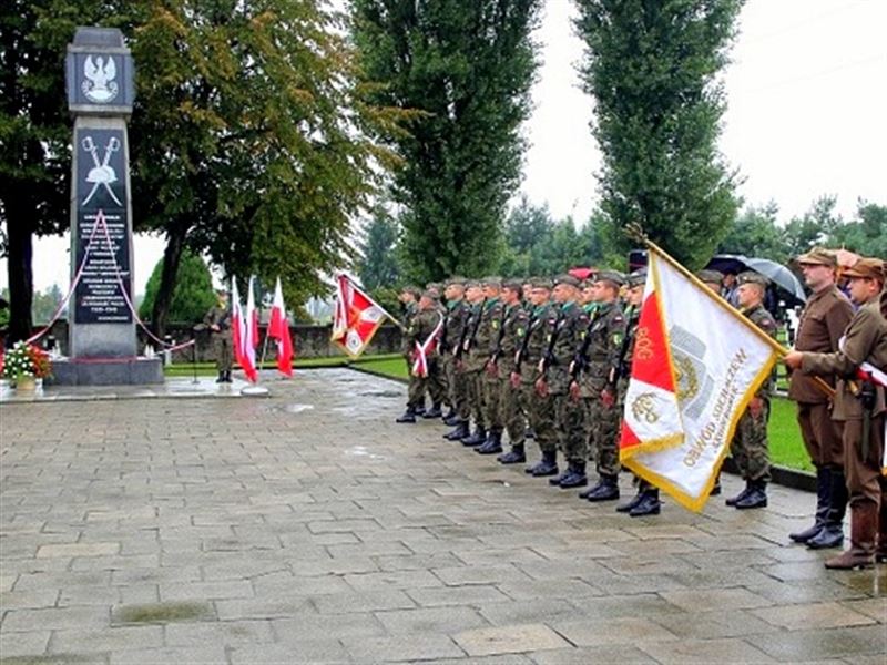 17 września oddajmy hołd bohaterom