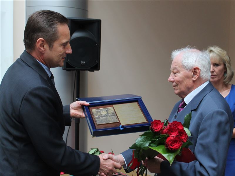 40 lat na straży prawdy i historii