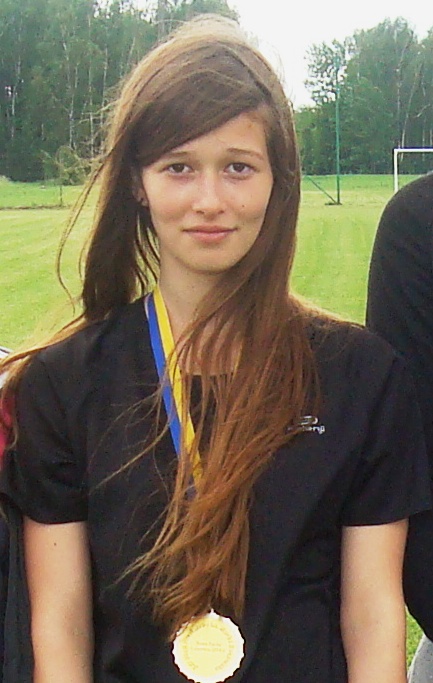 Sylwia Ciarka wygrywa dzielnicowe przełaje