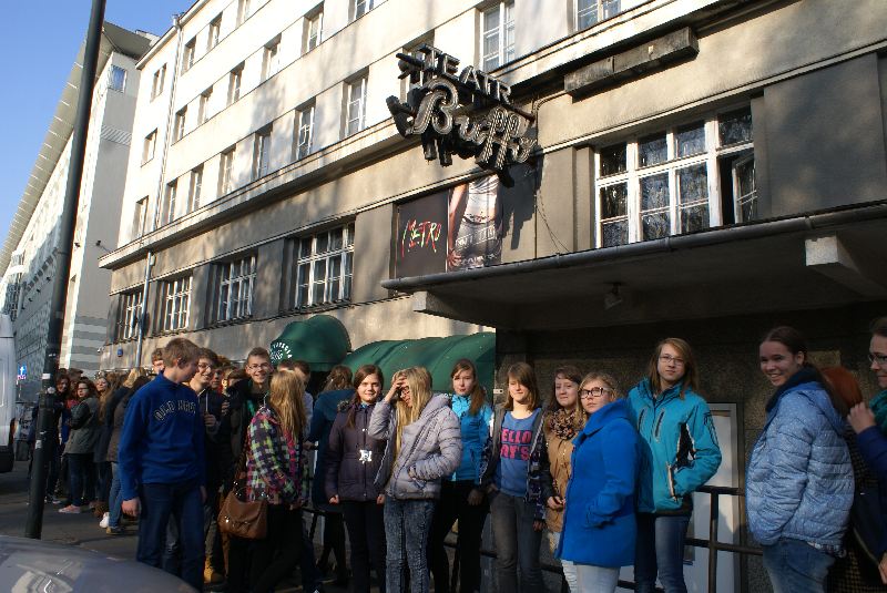 Czas złapać oddech...KULTURY! Wycieczka do Warszawy
