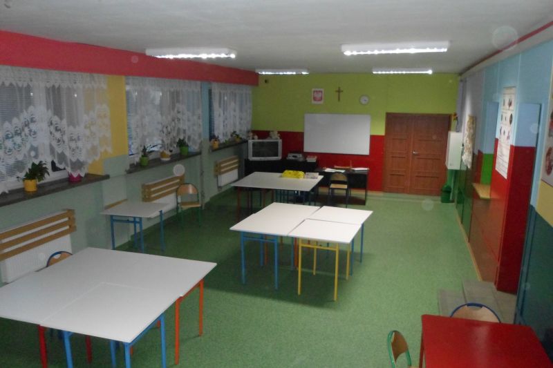 Świąteczny czas pomagania czyli tęczowa świetlica w Teresinie